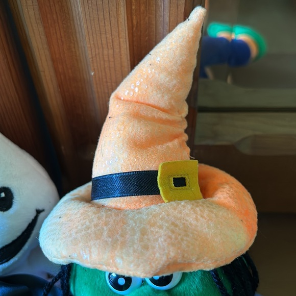 Two Halloween Plush Dolls - Picture 4 of 9